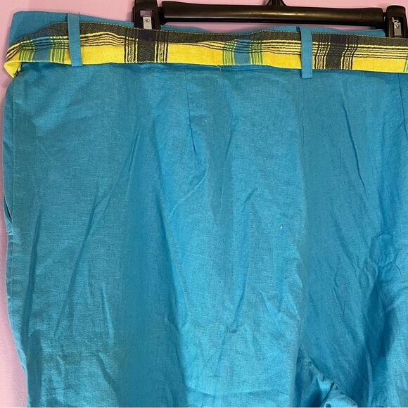 Design Loft Blue Linen Blend Belted Bermuda Shorts 3X - Picture 3 of 6